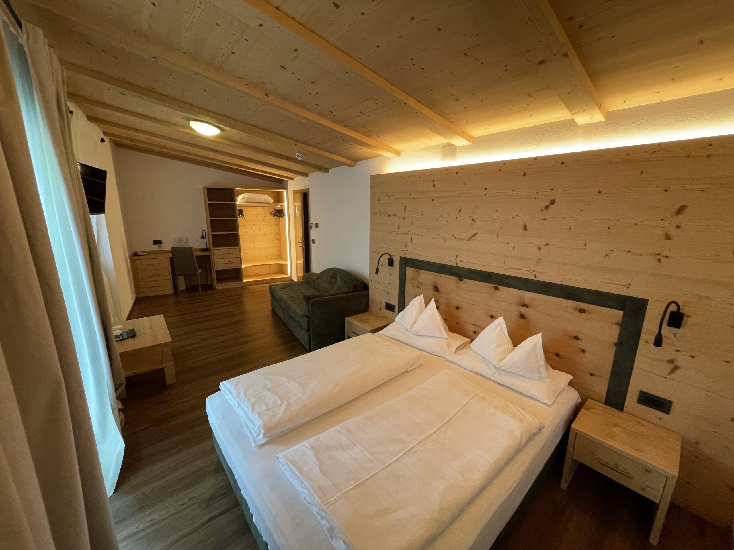 Hotel panoramico con ristorante a Plan de Gralba